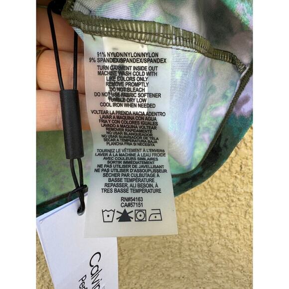 Calvin Klein XS Racerback Performance Cropped Tank Top Ice Leopard - Picture 10 of 10